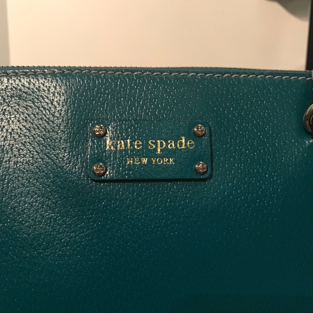 NWOT Kate spade New York Wellesley Shoulder bag - Picture 4 of 7