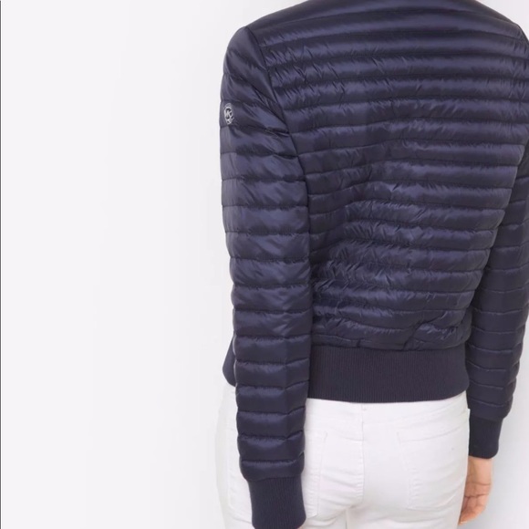 Michael Kors Navy Puffer Bomber Jacket NWT Small - Picture 2 of 6