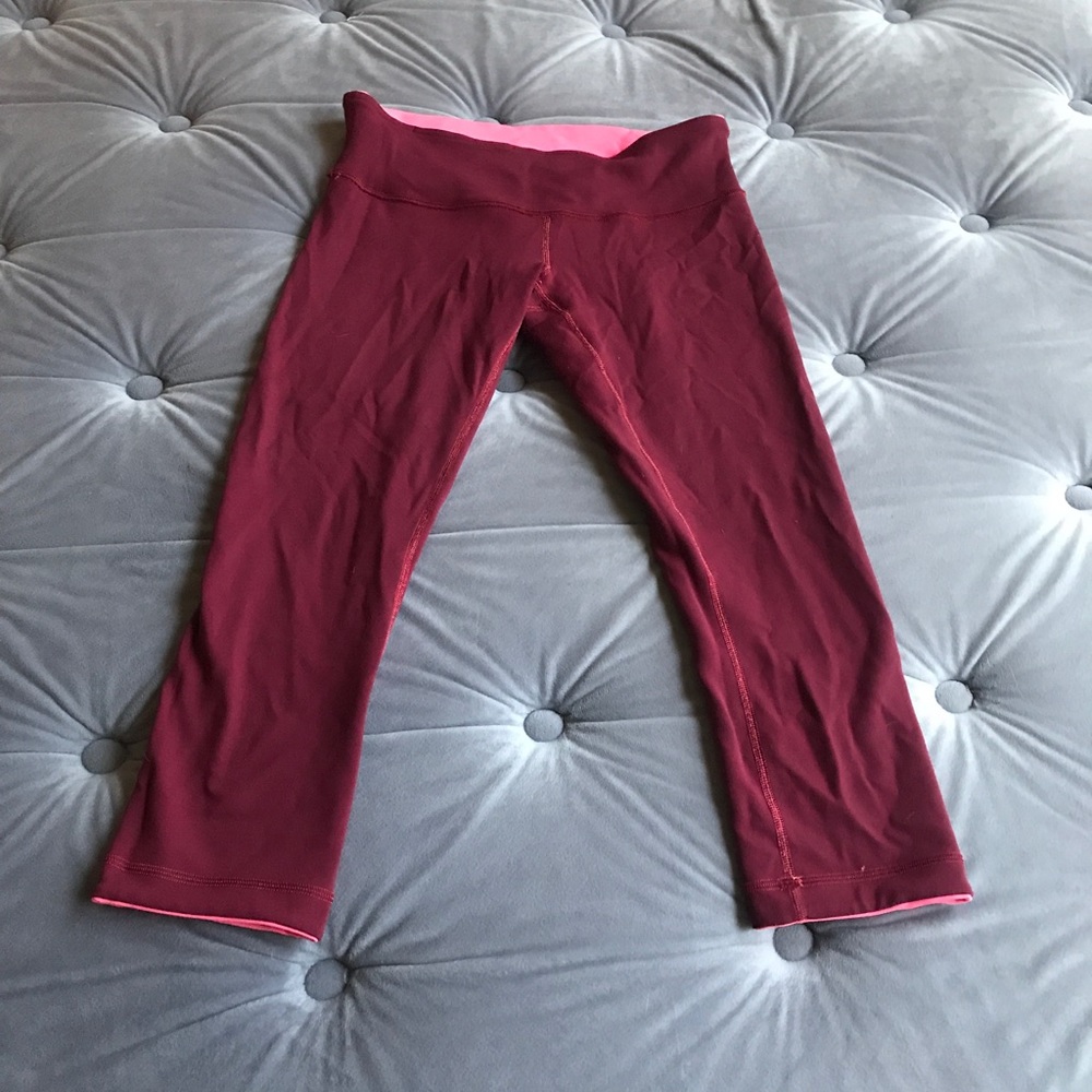 Red/coral reversible lululemon wunderunders