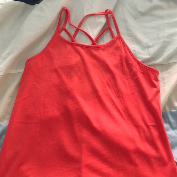 Strappy back tank - Picture 2 of 2