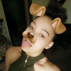 Meet your Posher, Niaa