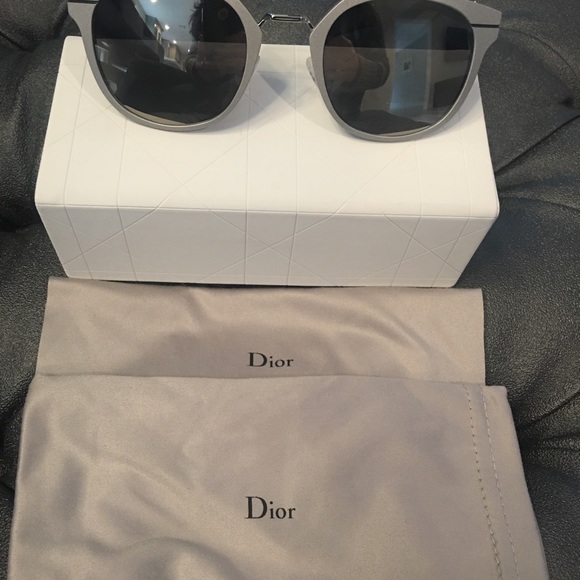 Dior Aluminum Sunglasses 😎 - Picture 7 of 8