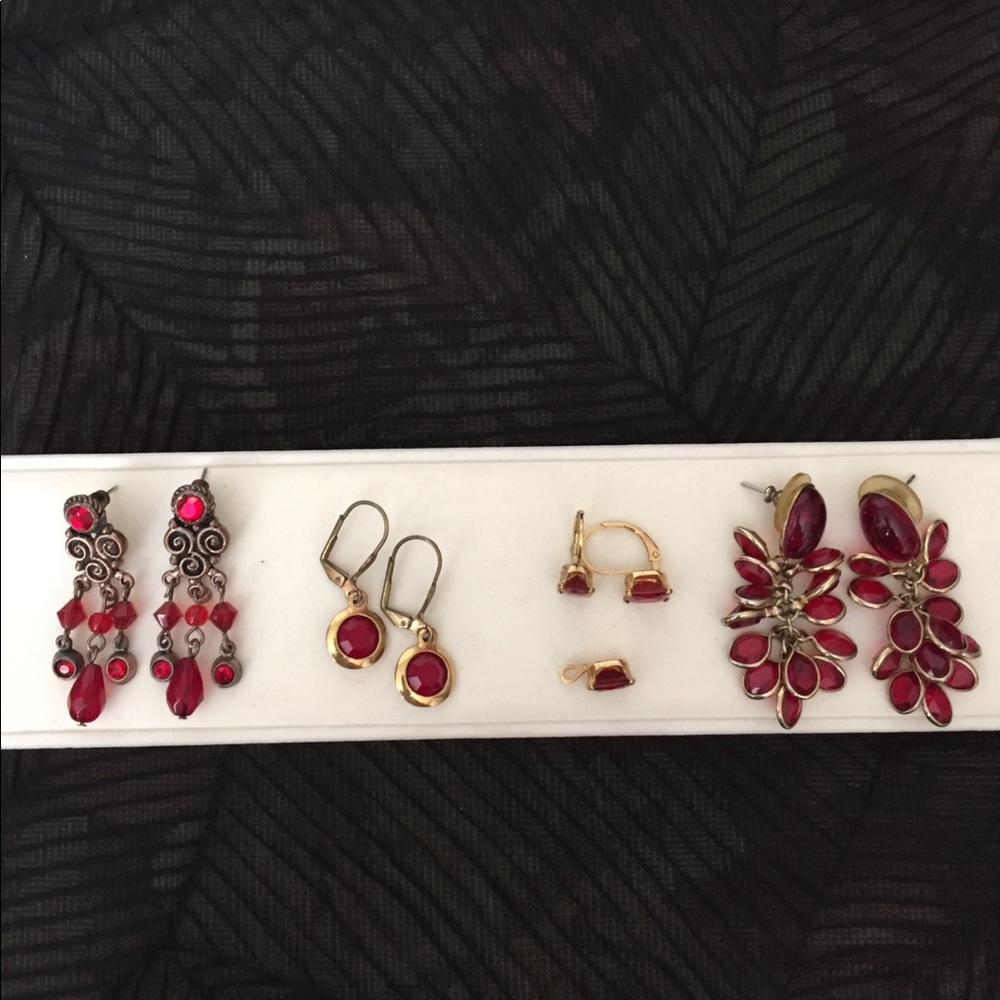 Costume jewelry 4 pairs pierced earrings