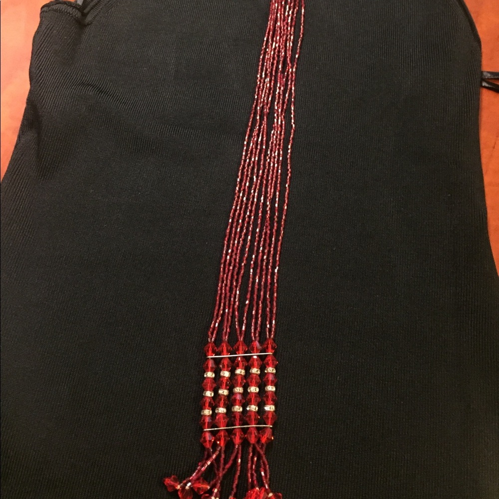 Neckless