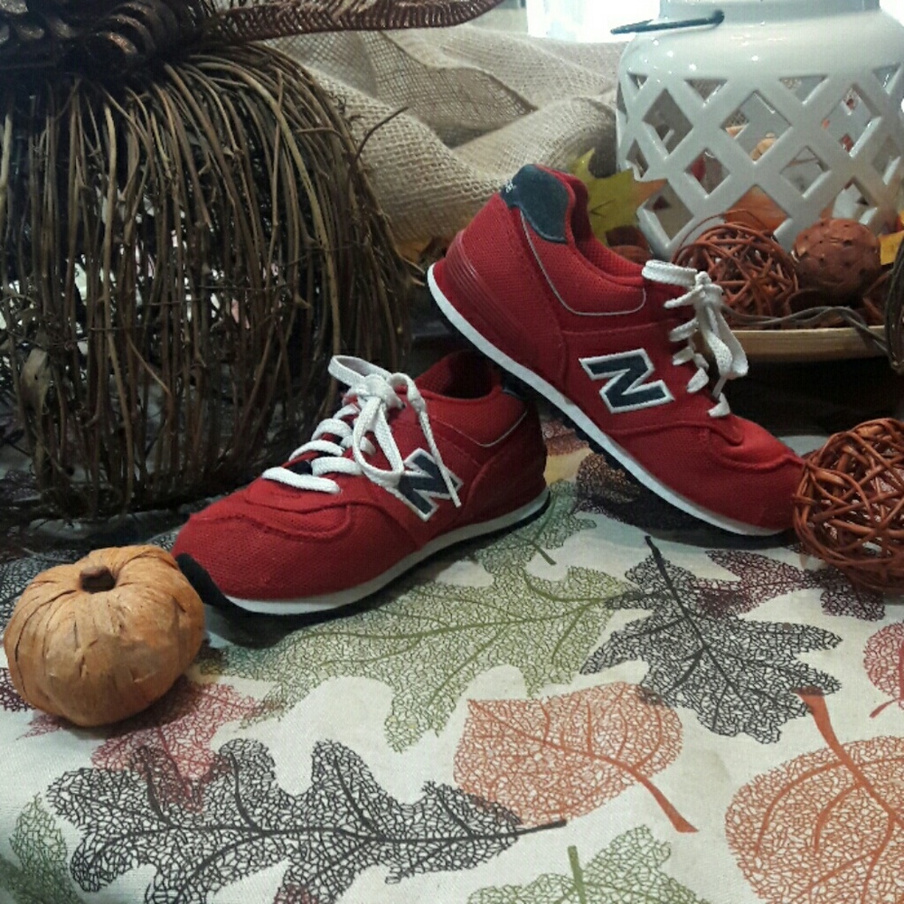 Red New Balance boys tennis