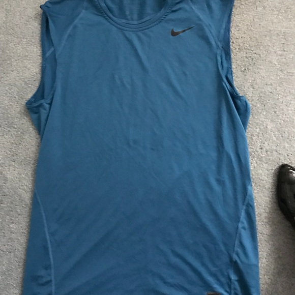 Nike Other - Nike Dryfit sleeveless work out shirt