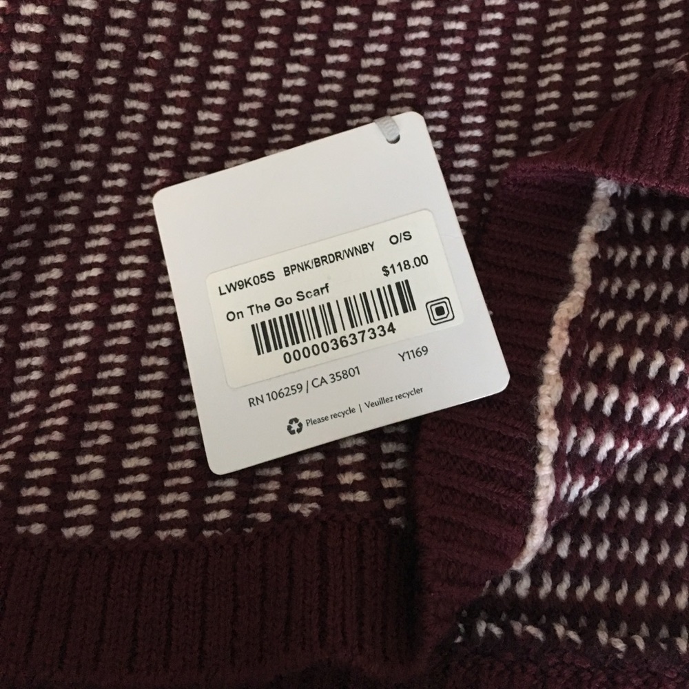 Lululemon scarf - Picture 2 of 3