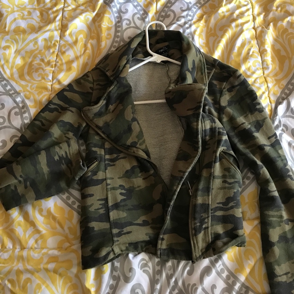 Cotton Camo Zip up Blazer