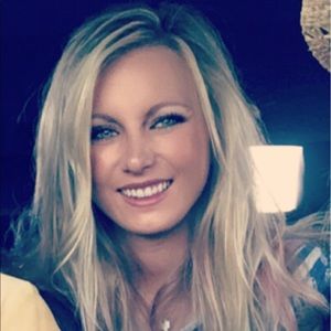 Meet your Posher, Riley