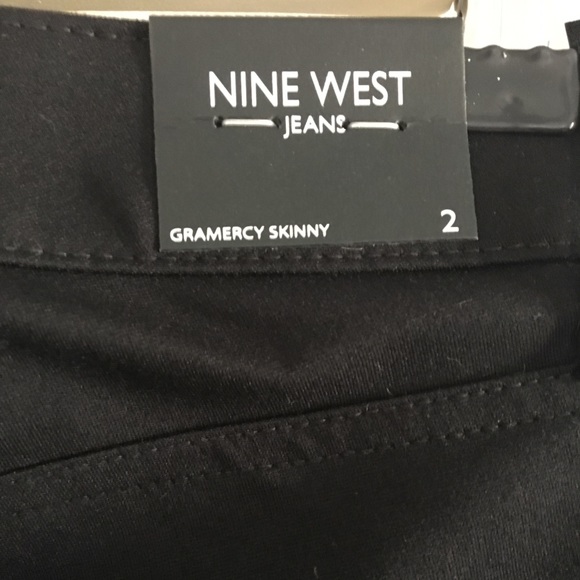 Nine West Skinny Jeans - Picture 3 of 4