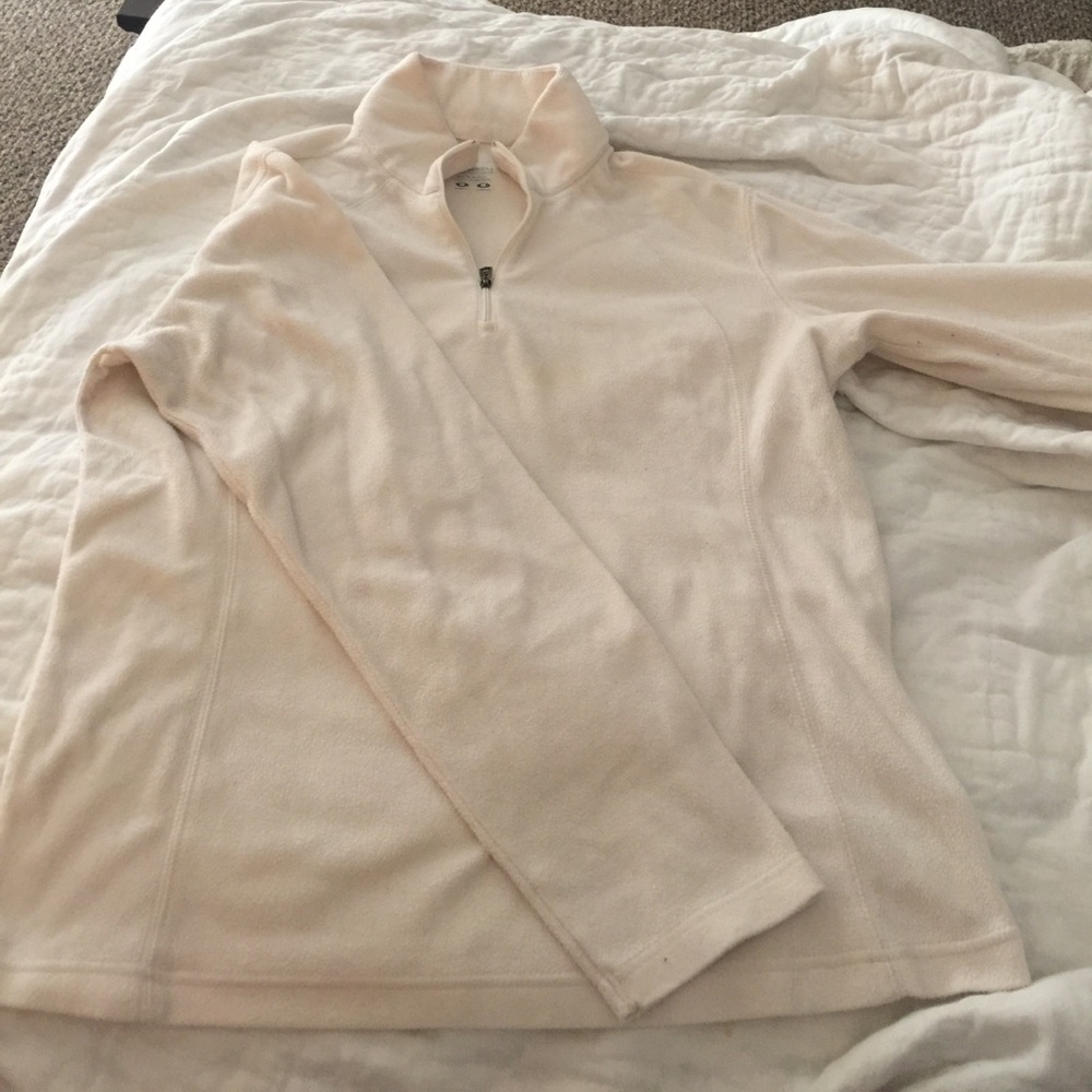 Columbia cream pullover