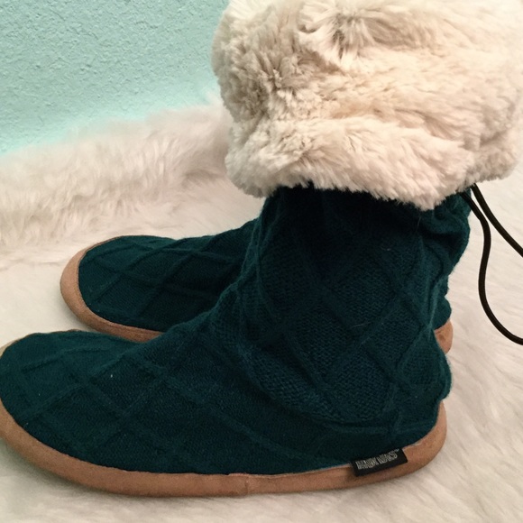 Muk Luks Shoes - RESERVED! Like New Muk Luks Knit Boot Slippers