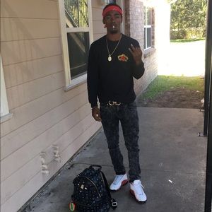 Meet your Posher, Wayne