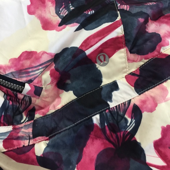 Lululemon Miss Misty Jacket - Picture 3 of 3