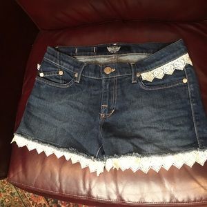 Rock & Republic shorts size 28