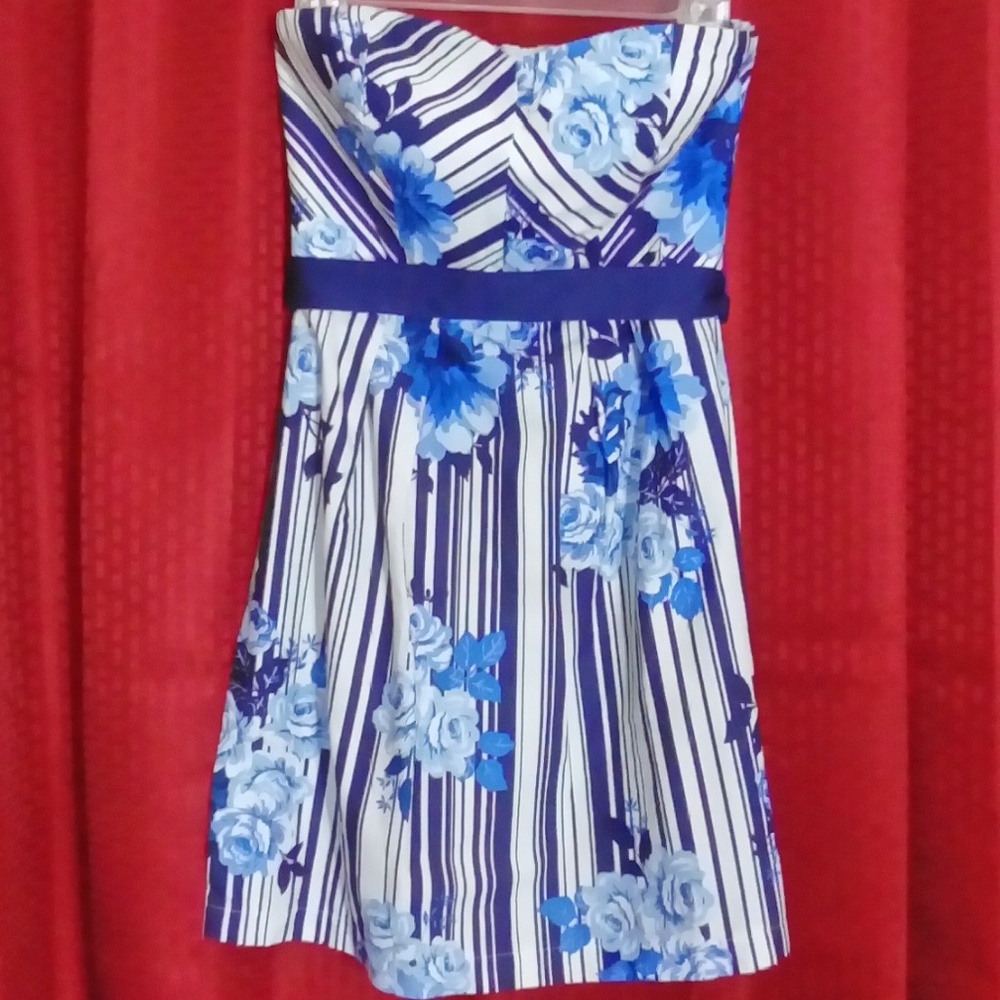 Trixxi Navy Blue/White Print Strapless Dress