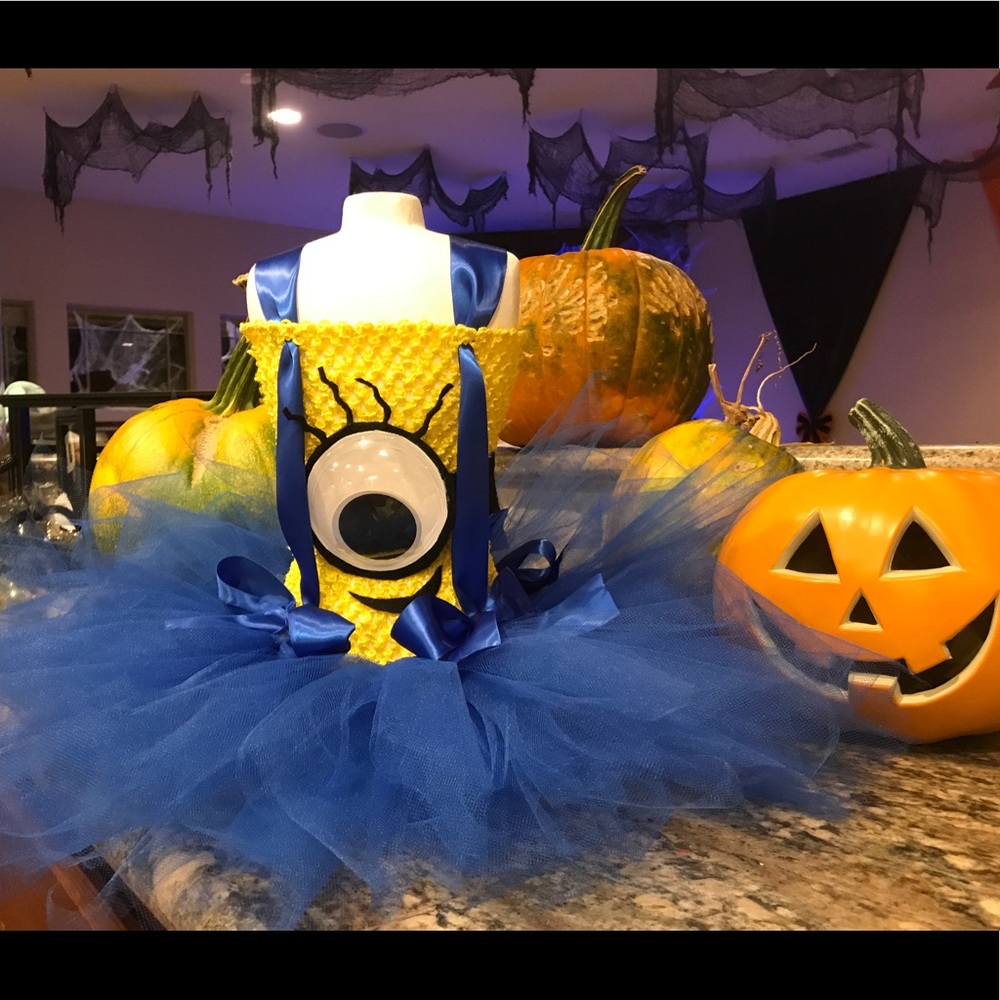 Custom handmade minions tutu dress!