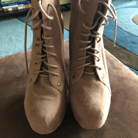 Tan new ankle boots 3” platform 5”heel size 8.5 - Picture 2 of 5