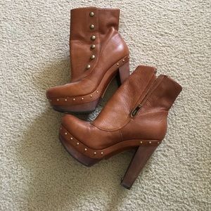 UGG Heeled Ankle Booties - Brown Leather