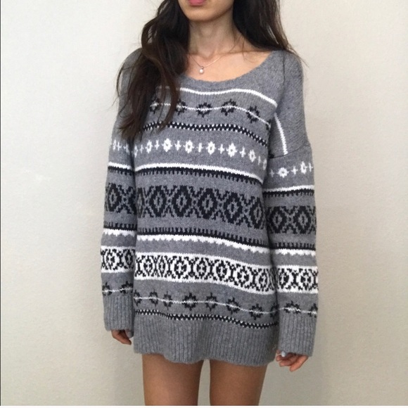 Brand new baggy sweater- love bear - Picture 5 of 8