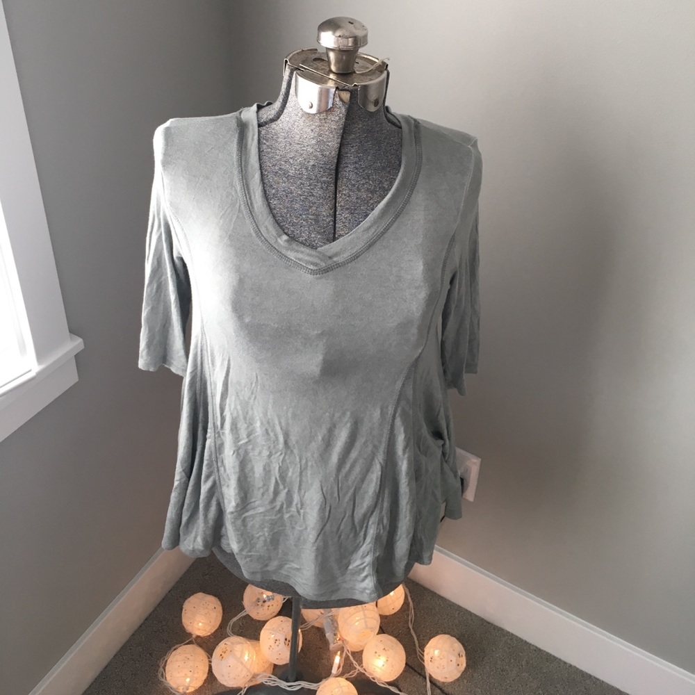 Green long sleeve shirt