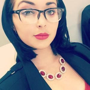 Meet your Posher, Anicel