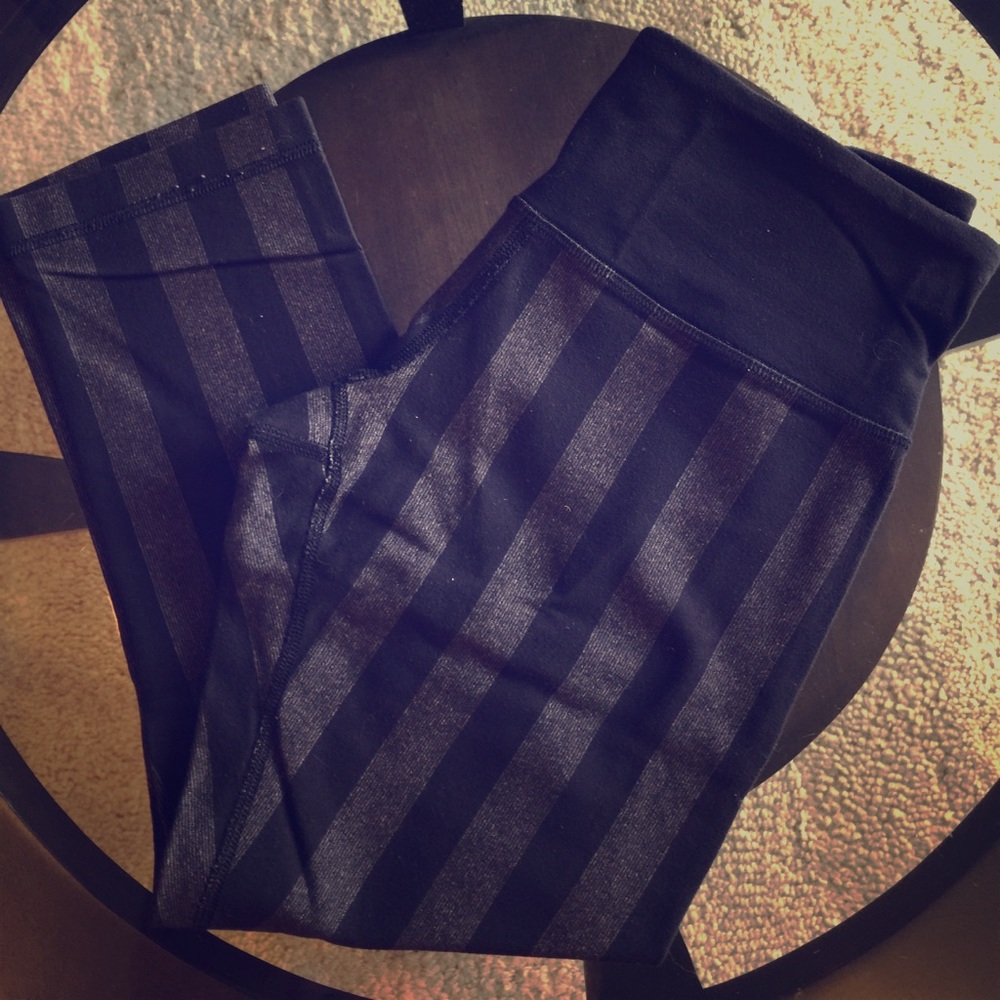 Lululemon Wunder Under Crops Micro Macro Stripe