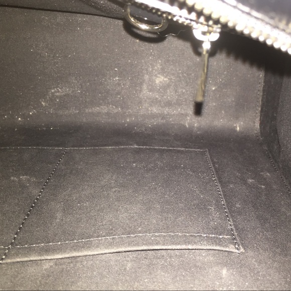 Louis Vuitton black leather bag - Picture 5 of 5