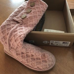 UGG pink lattice cardy