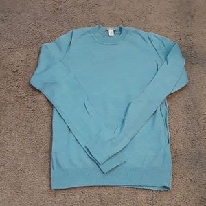 Small light sweater