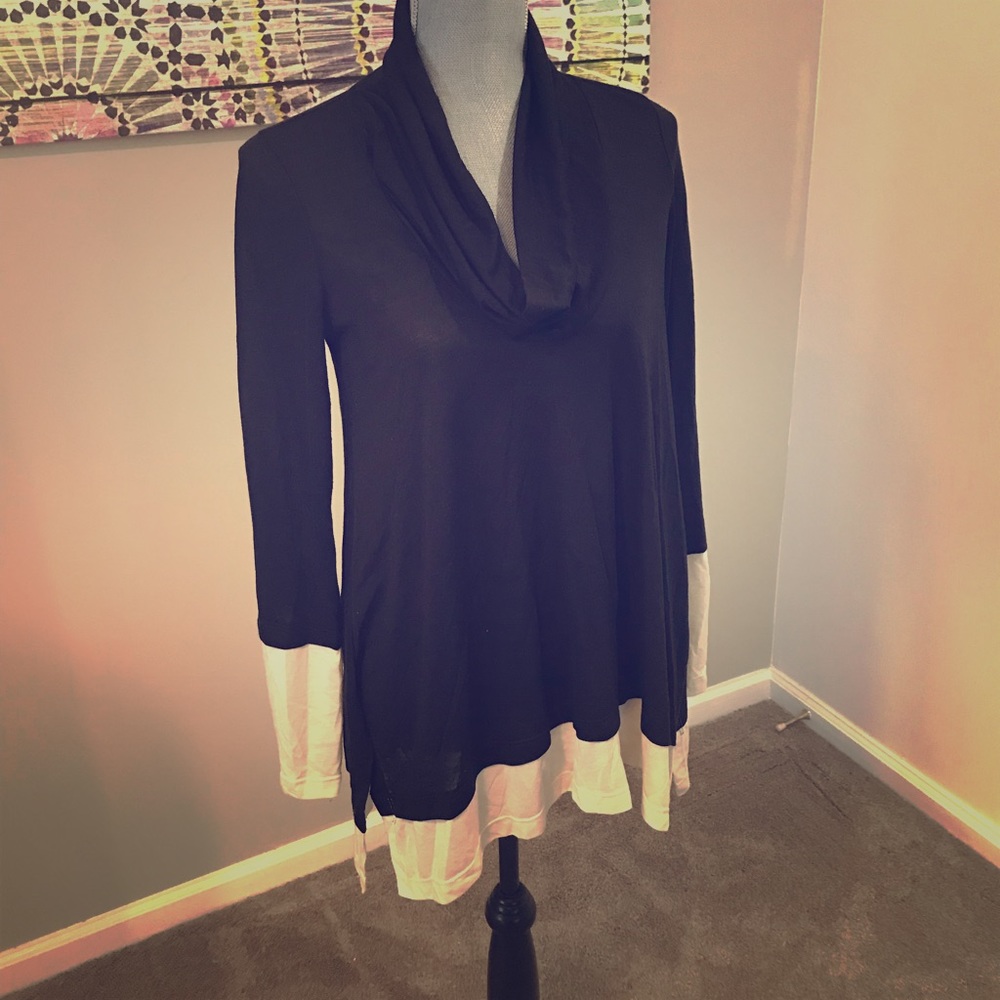 Splendid black and cream cowl neck knit top M