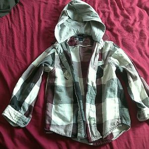 3t long sleeve with a hoodie