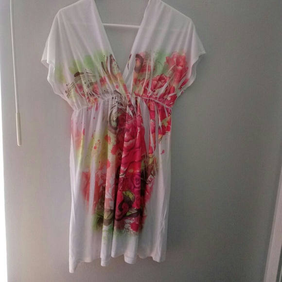 Dress - Picture 2 of 3