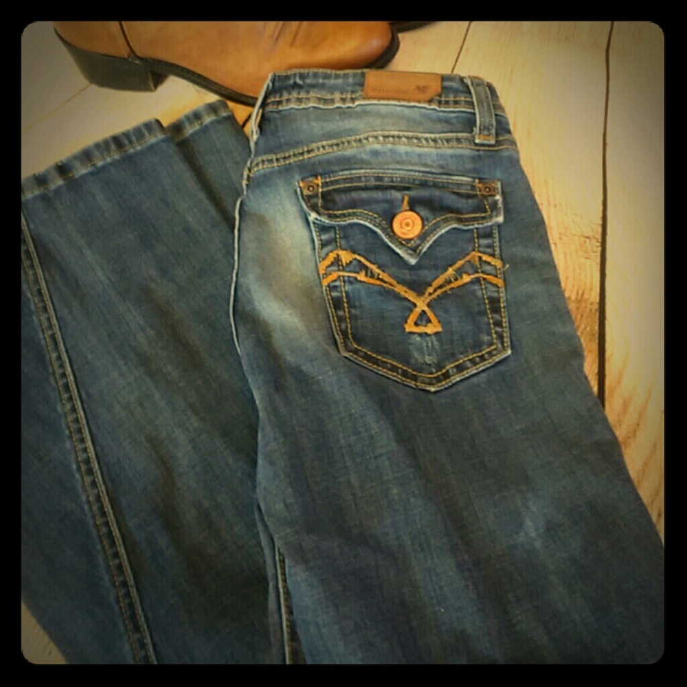 Vigoss Distressed Flare Jeans Size 9