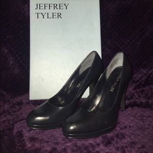 Jeffrey Tyler heels