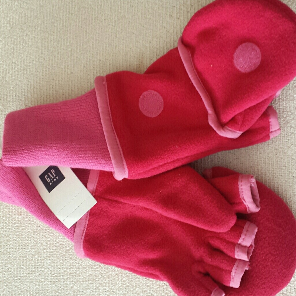 Gap  kid's gloves