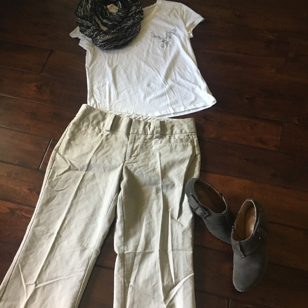 Gap soft khaki pants-ankle length