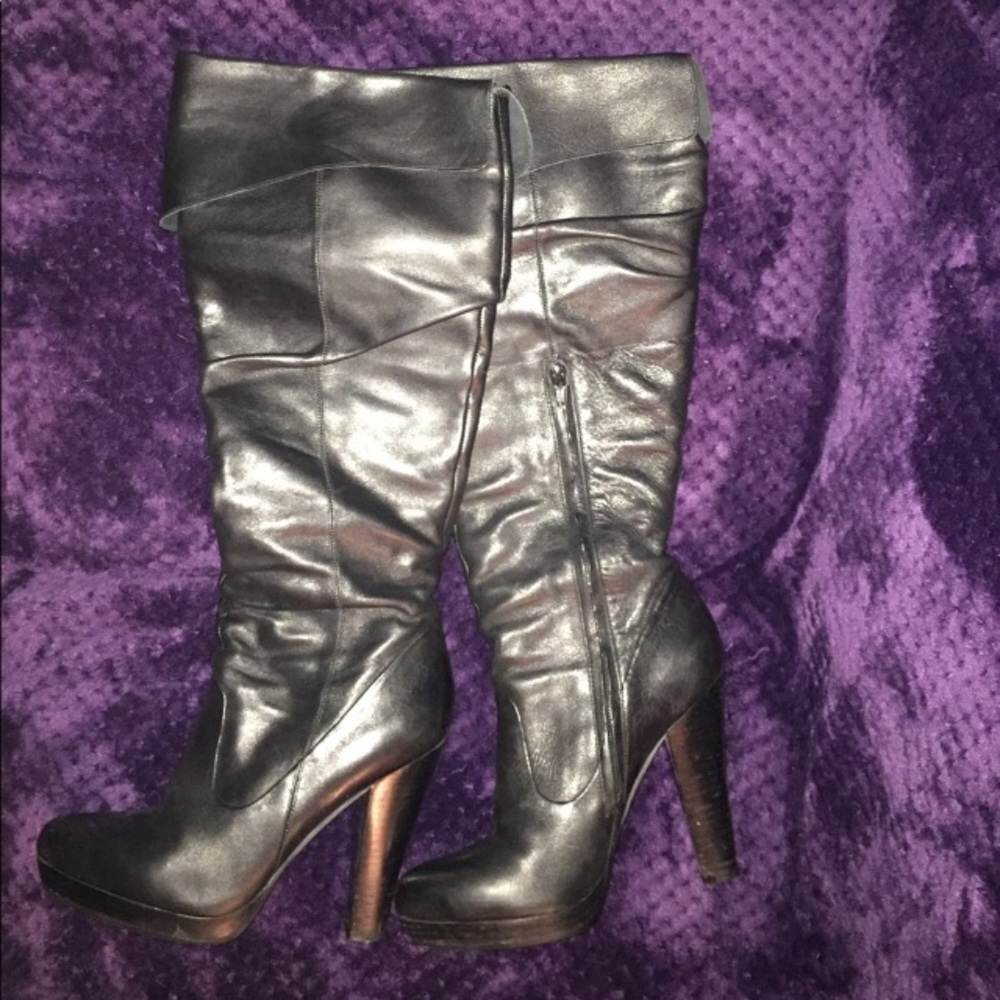 Jessica Simpson boots