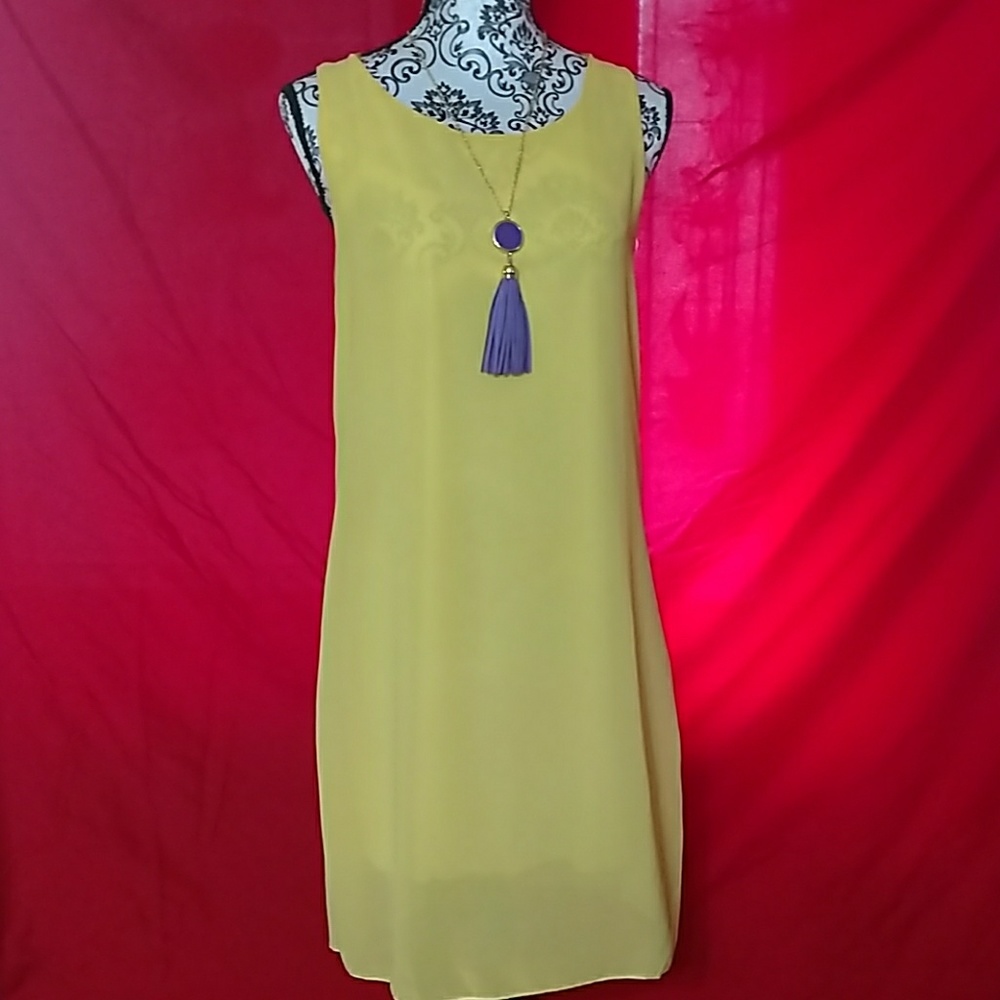 Summer dress/cover up in yellow. L