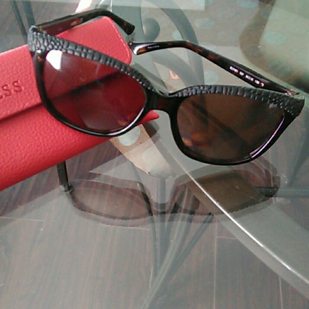 New guess sunglasses
