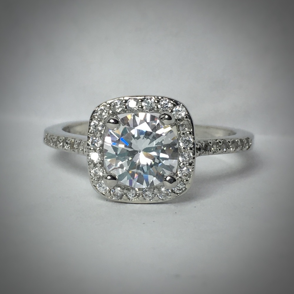 Square Halo ring