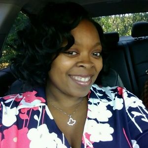 Meet your Posher, Janis