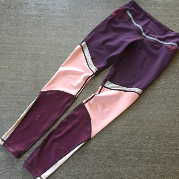 L’urv I am a dreamer legging in Raisin sz small - Picture 5 of 7