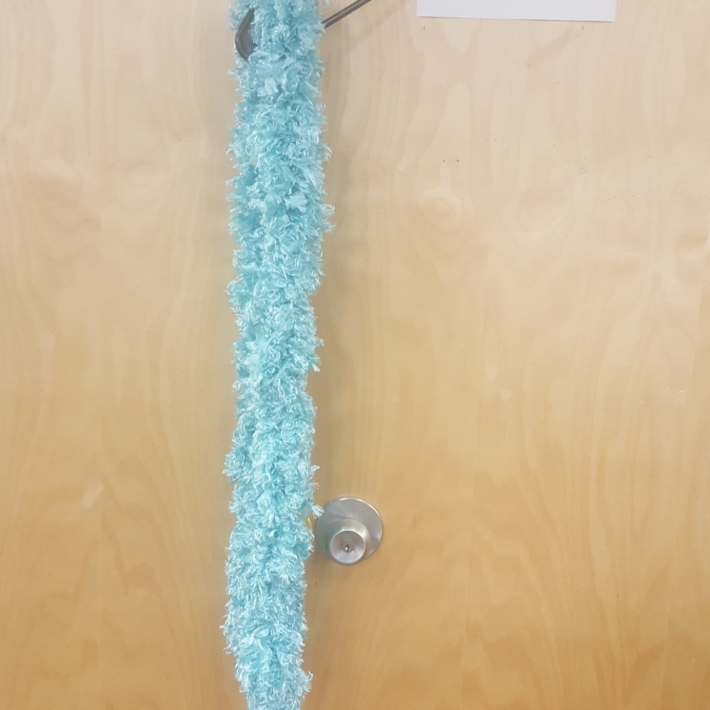 Girls fuzzy scarf