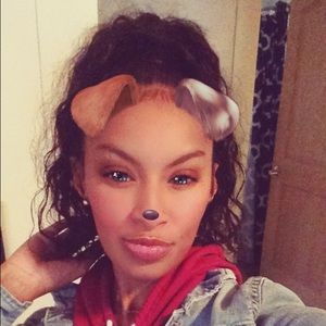 Meet your Posher, Jasmin