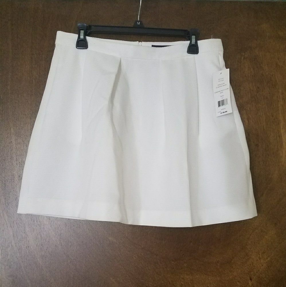 NWT French Connection Pleated A-line Skirt