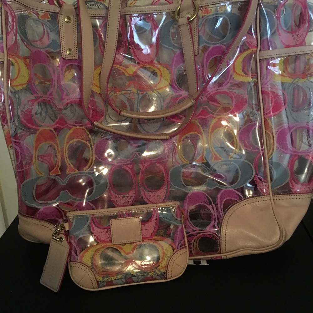 Authentic Coach Handbag & Wristlet