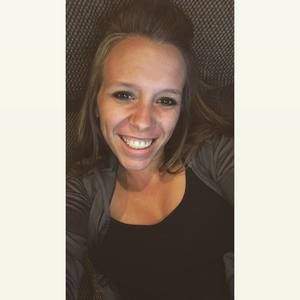 Meet your Posher, Katelyn