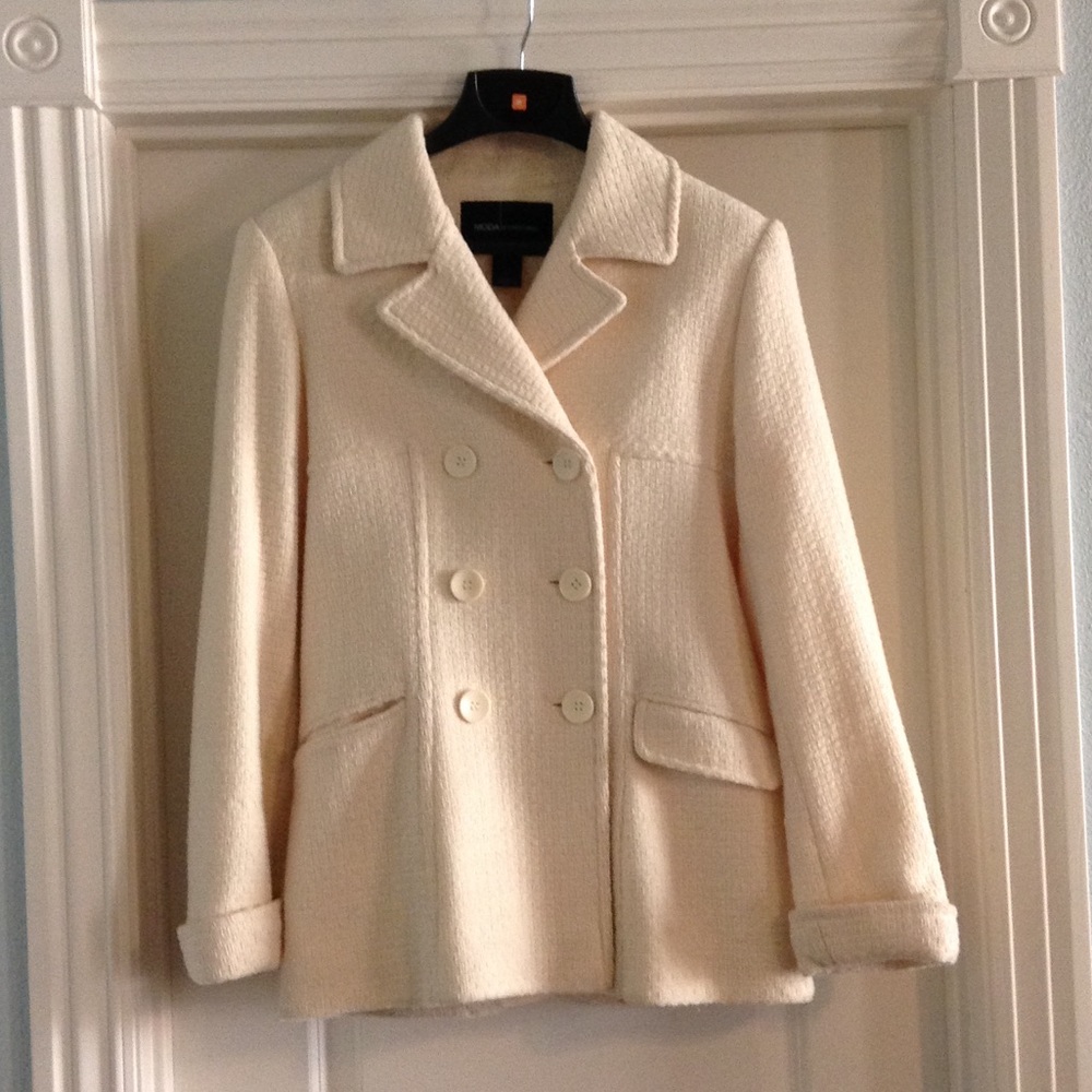 Gorgeous VS basket weave pea coat!