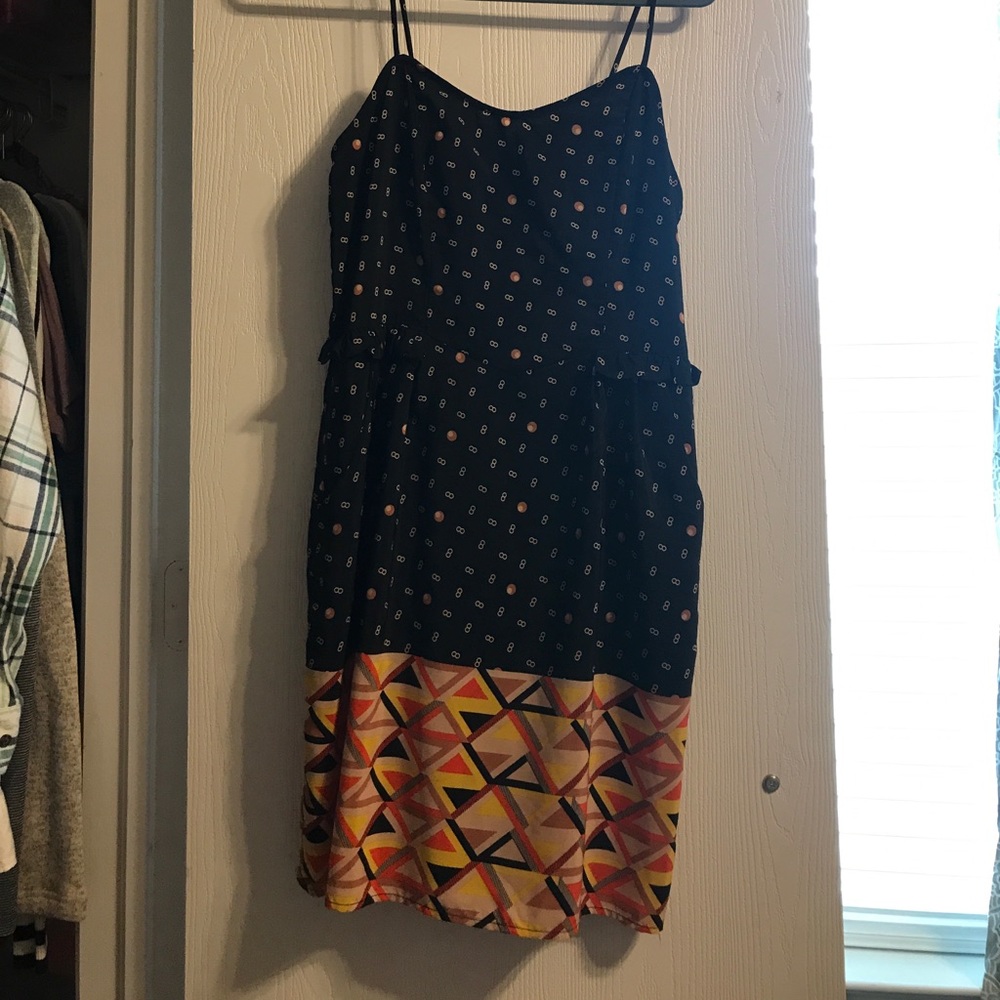 Black patterned zip back dress